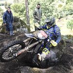 57e0b054e00bb802adda5f59a1ac15be_XL