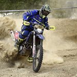 697b315ac0f25223659a0195d65f6405_XL