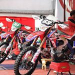 7557b15d39f0f4403460174b3a48b1fe_XL