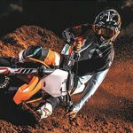02_Action_KTM 350 SX-F MY2019_cover