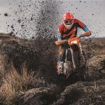 02_Action_KTM 250 EXC TPI MY2019