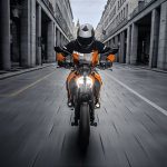 KTM 125 DUKE_Action 01