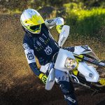 61522_HUSQVARNA MOTORCYCLES REPLICA FLASH COLLECTION 2019 BY SHOT