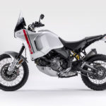 MY22_Ducati_Desert_X_12_UC356297_High