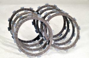 KIT SURFLEX DISCHI FRIZIONE PER KTM ENDURO E CROSS: VINCENTI PER I PILOTI, AFFIDABILI PER GLI APPASSIONATI