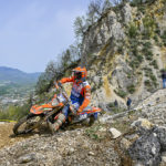 ef73b81ebc9f7db27a3df6d0650e71facfebc6215ba9e182051f0e7e8dba9364