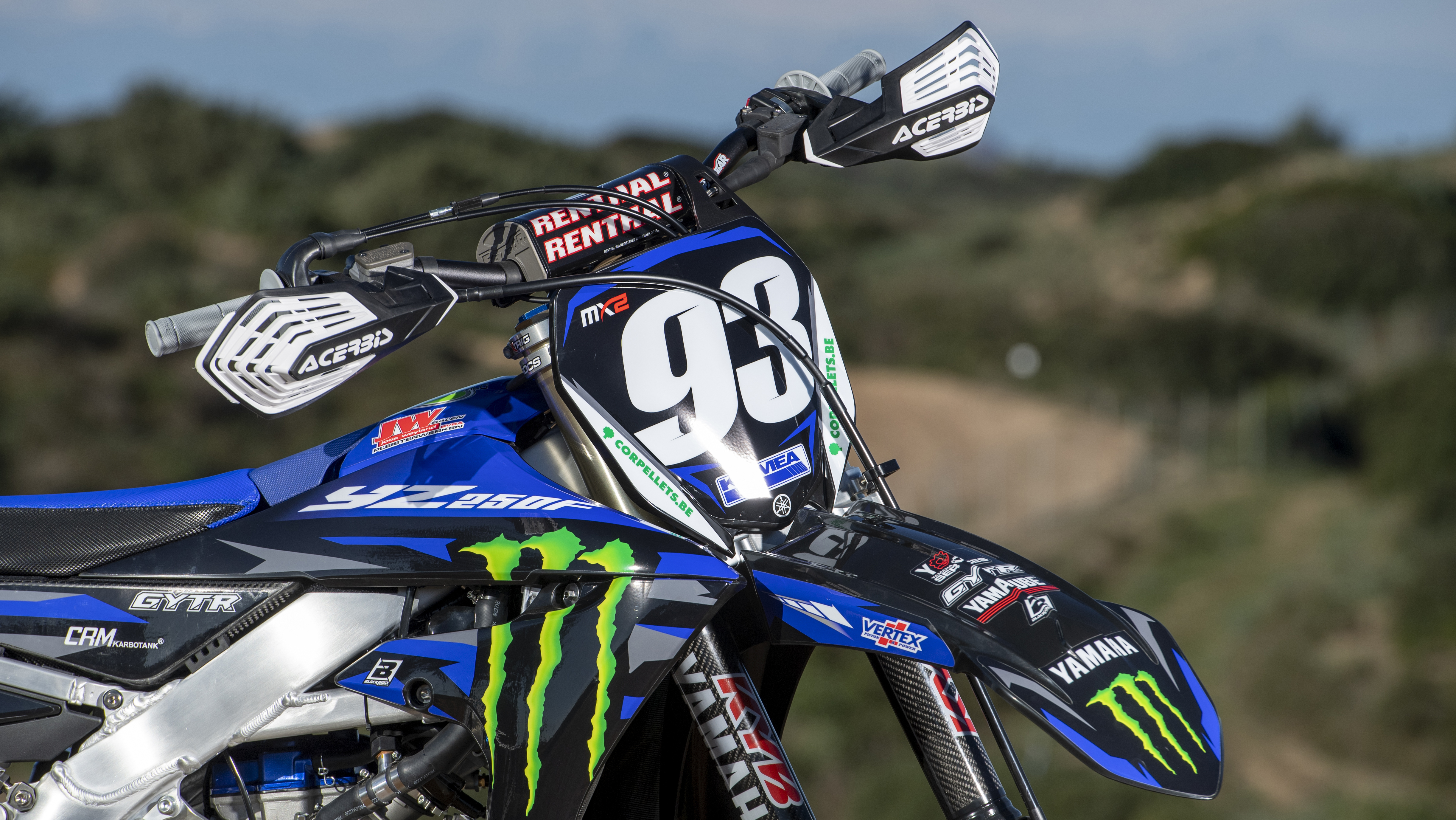 17e53284-0cb2-c519-7349-8dc0c353d4ed