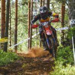 ba1128a5-f078-363e-018f-6b9c4c11058c