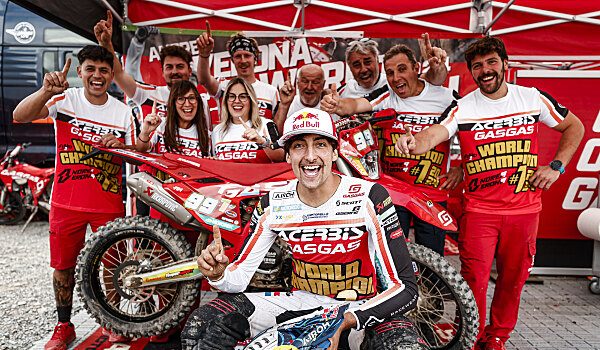 ANDREA VERONA VINCE IL CAMPIONATO MONDIALE 2024 DELLA CLASSE E2 NEL GP DEL GALLES