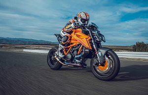 KTM PRESENTA LA NUOVA GAMMA NAKED 2026