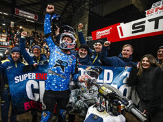 BILLY BOLT VINCE CONSECUTIVAMENTE IL SESTO TITOLO MONDIALE SUPERENDURO INDOOR
