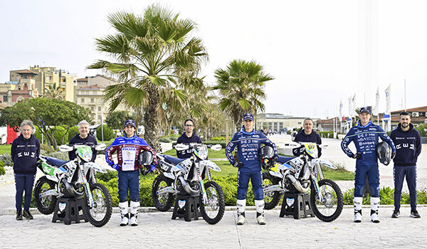 DOPPIA VITTORIA NELLA JUNIOR CON OTTIMO DEBUTTO PER NSA RACING TEAM AGLI ASSOLUTI D’ITALIA ENDURO IN VERSILIA