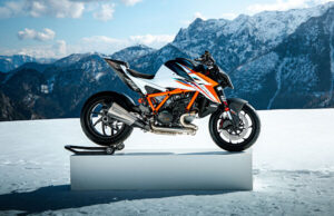 KTM PRESENTA LA NUOVA 1390 SUPER DUKE RR 2026