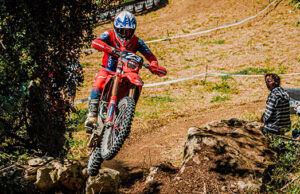 SICILIA TRA SOLE E ROCCE: LA STAGIONE DEL CAMPIONATO MONDIALE ENDUROGP E’ UFFICIALMENTE INIZIATA CON IL GP D’ITALIA LO SCORSO FINE SETTIMANA NELLA SPLENDIDA CUSTONACI