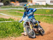 TROFEO ENDURO HUSQVARNA: A PIOMBINO VIA ALL’EDIZIONE 2026 TRA PAESAGGI MOZZAFIATO E GRANDE PASSIONE PER IL FUORISTRADA