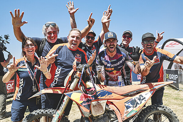 A LEAD manuel-lettenbichler_Red-Bull-Romaniacs-2026_14656