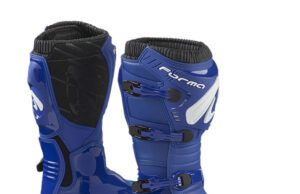 FORMA BOOTS TRACTION NUOVI COLORI FASHION CON LA STESSA VOGLIA DI VINCERE IN TUTTA SICUREZZA