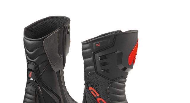NOVITA’ FORMA BOOTS FRECCIA EVO V.2 CON NUOVE GRAFICHE MA IDENTICO DNA SPORTIVO RACING